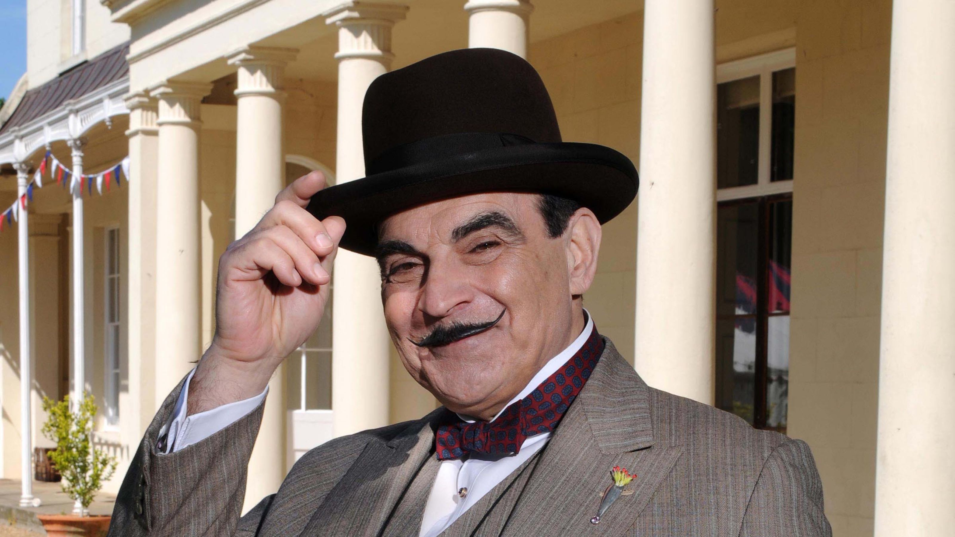 Agatha Christie's Poirot (1)